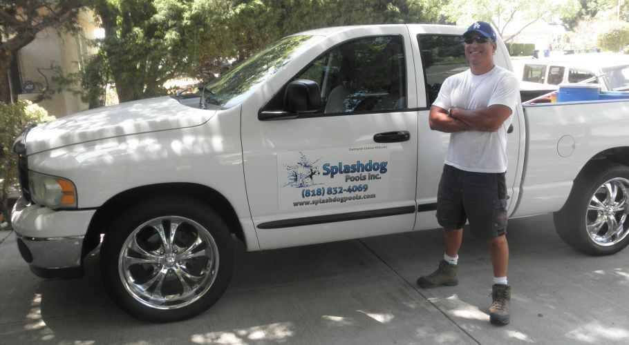 Dave Lopez Splashdog Pools